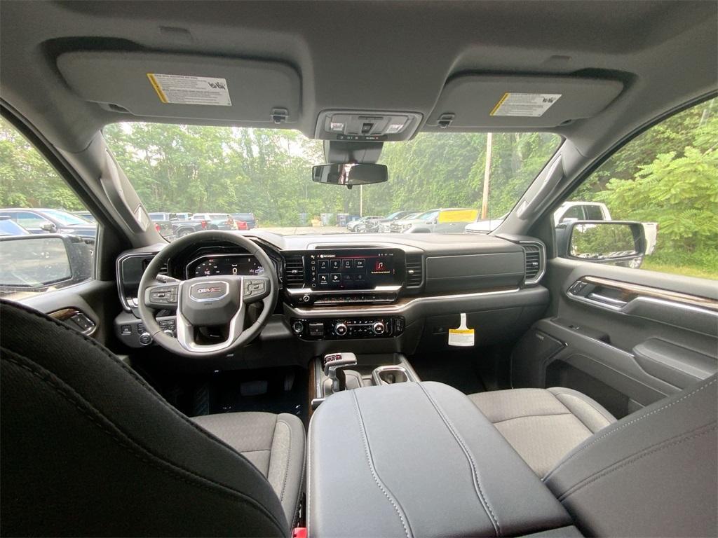 new 2025 GMC Sierra 1500 car, priced at $61,250