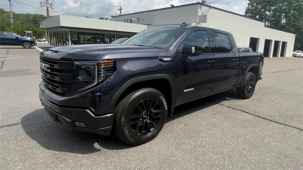 new 2025 GMC Sierra 1500 car, priced at $61,250