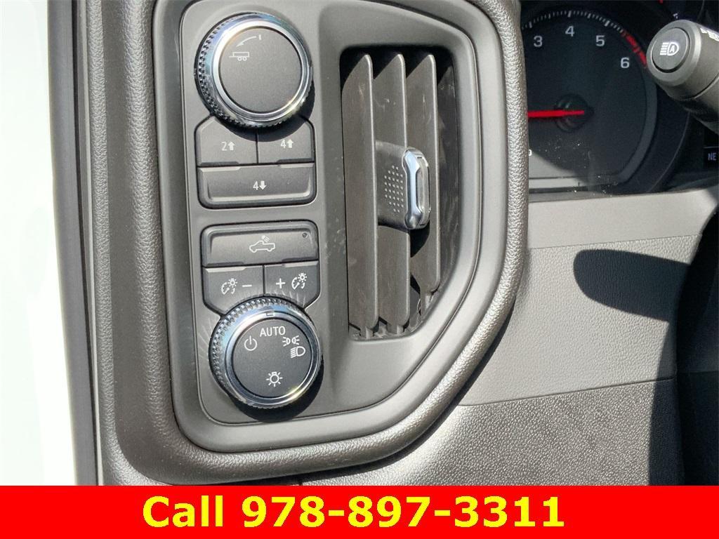 new 2025 GMC Sierra 2500 car, priced at $54,000