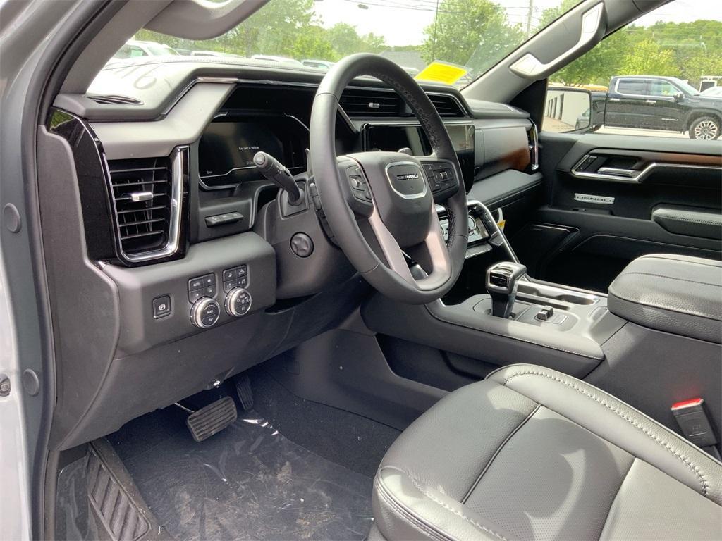 new 2025 GMC Sierra 1500 car, priced at $75,945