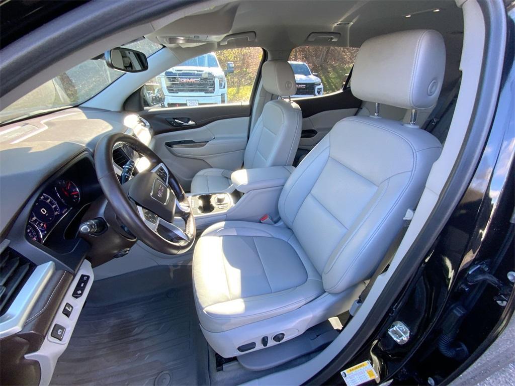 used 2023 GMC Acadia car, priced at $28,750