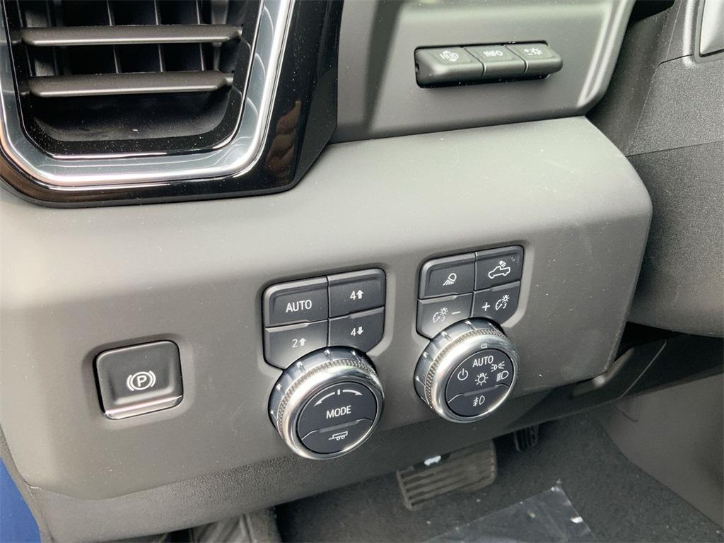 new 2025 GMC Sierra 2500 car, priced at $88,585