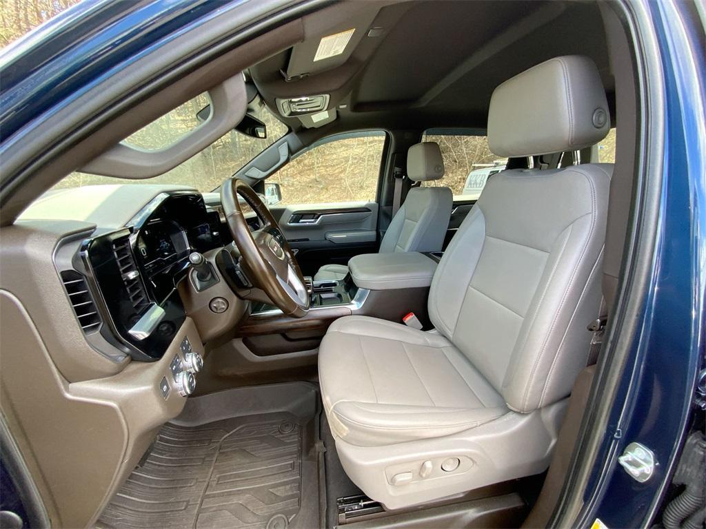 used 2023 GMC Sierra 1500 car, priced at $48,500
