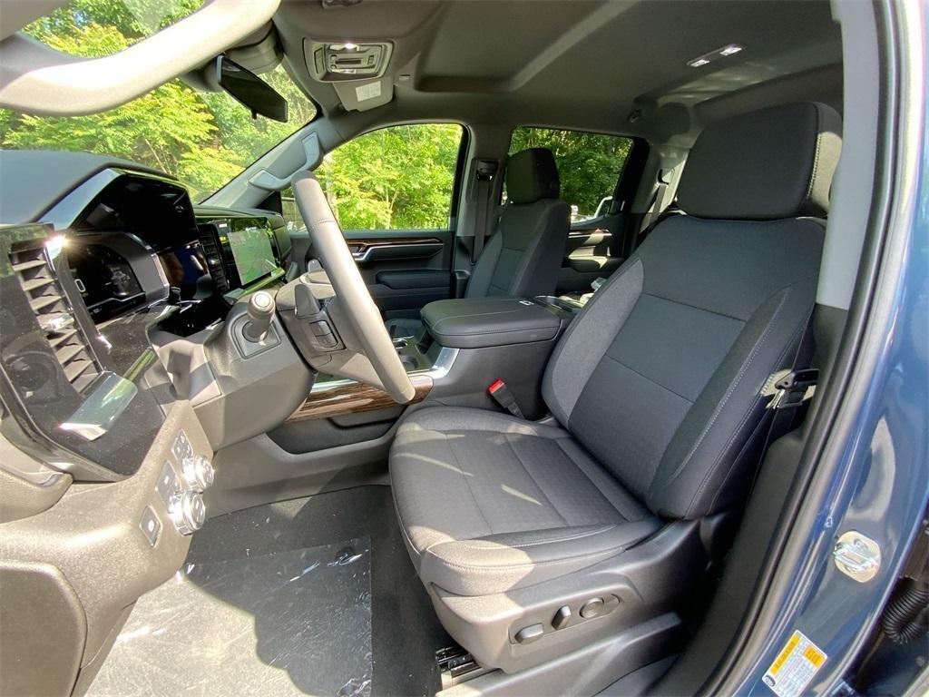 new 2025 GMC Sierra 1500 car, priced at $62,550