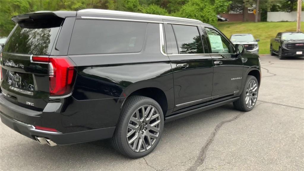 new 2025 GMC Yukon XL car, priced at $109,490