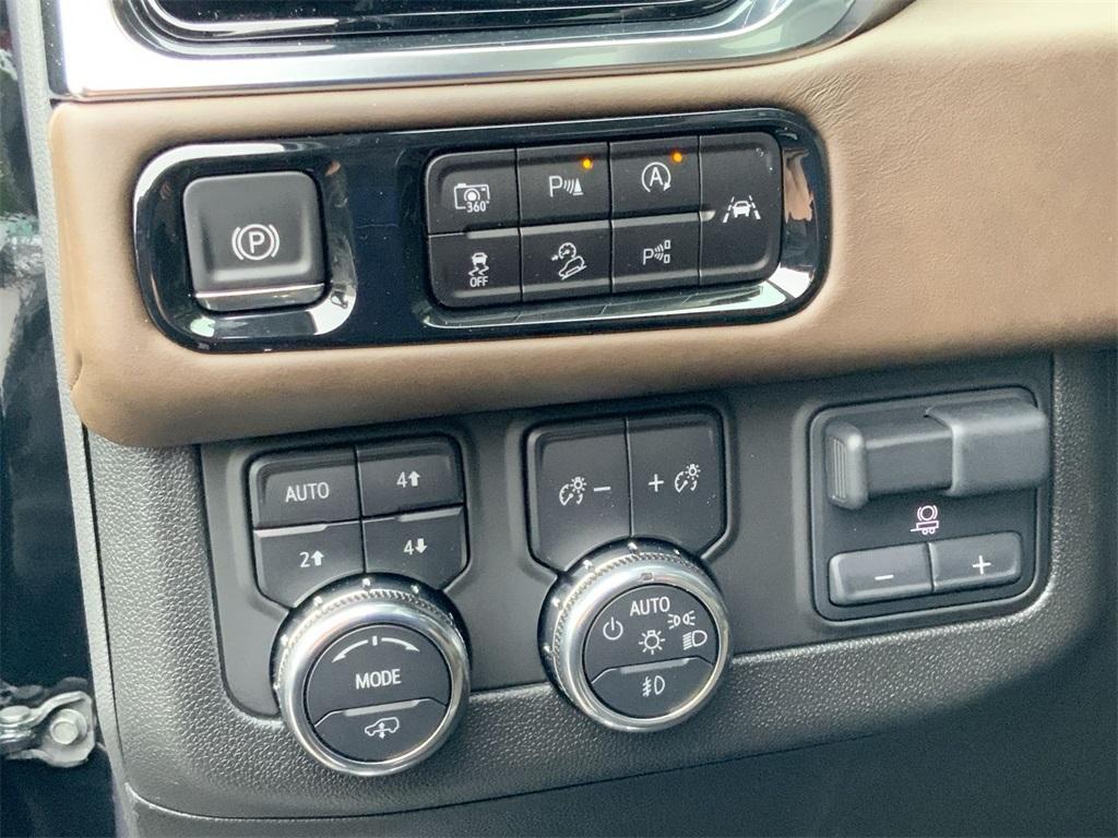 new 2025 GMC Yukon XL car, priced at $109,490