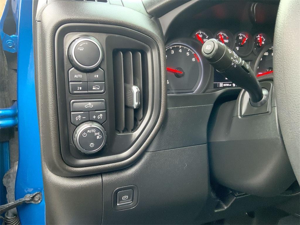 used 2022 Chevrolet Silverado 1500 car, priced at $32,899