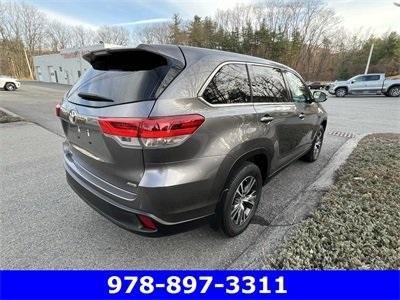 used 2019 Toyota Highlander car, priced at $26,000