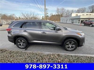 used 2019 Toyota Highlander car, priced at $26,000