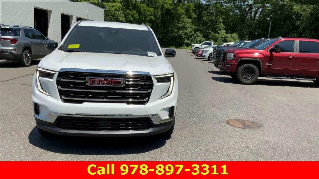 new 2025 GMC Acadia car, priced at $43,000