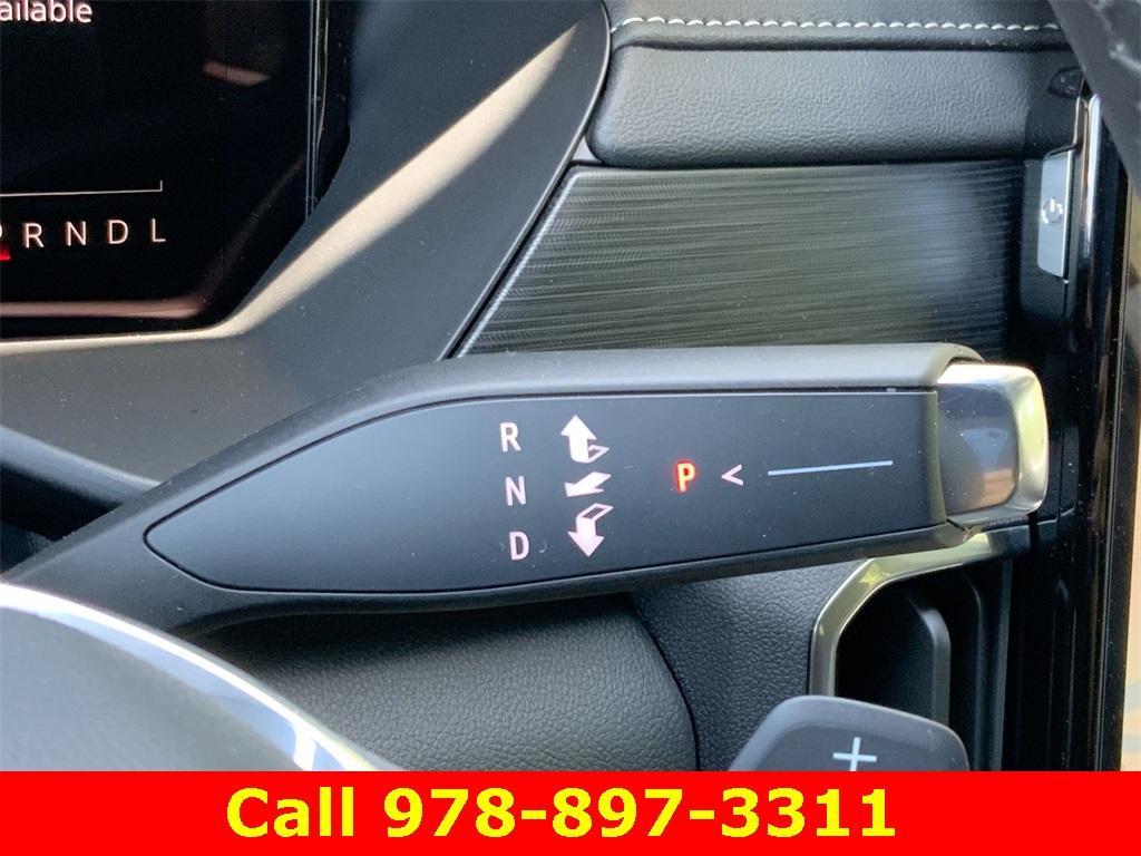 new 2025 GMC Acadia car, priced at $43,000