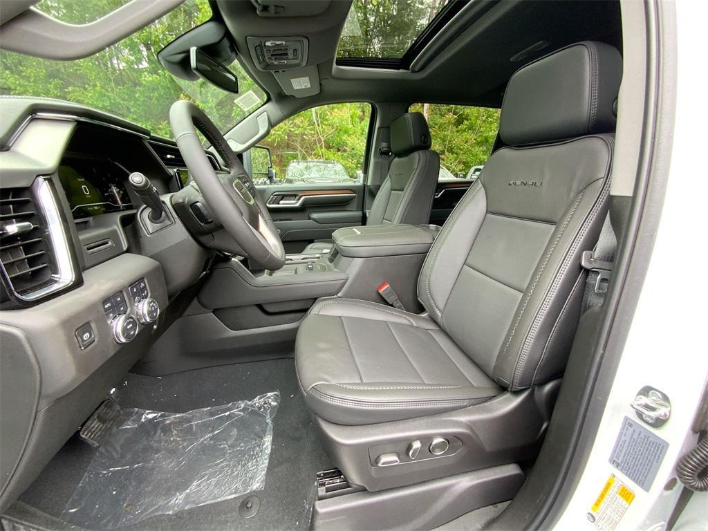 new 2025 GMC Sierra 2500 car, priced at $86,665