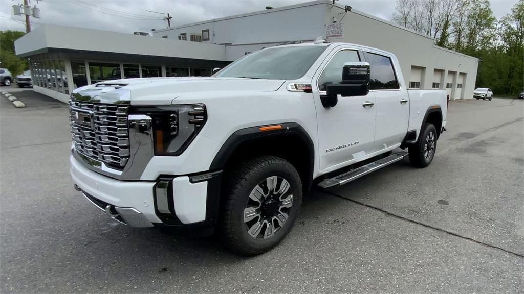 new 2025 GMC Sierra 2500 car, priced at $86,665