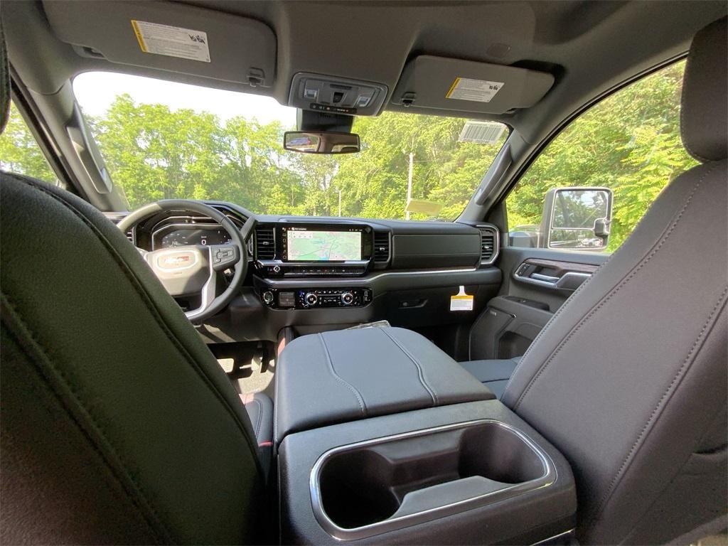 new 2025 GMC Sierra 2500 car, priced at $71,760