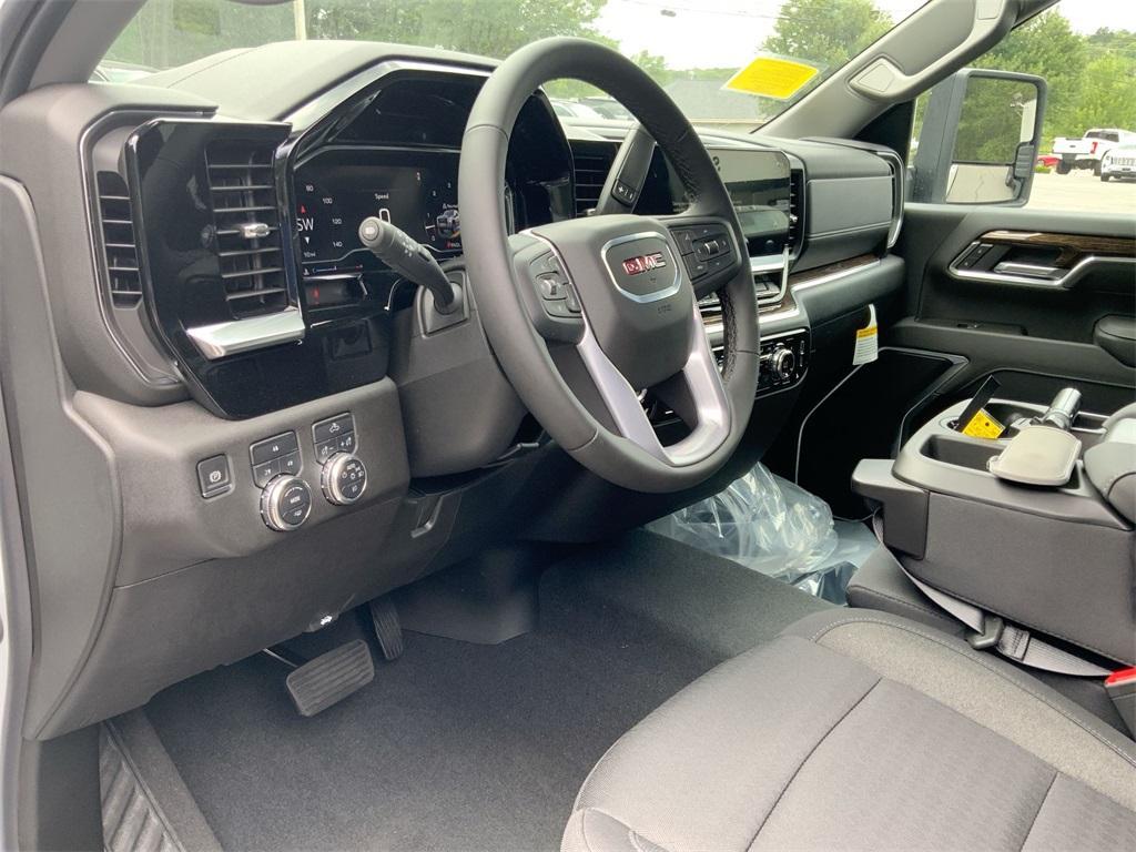 new 2025 GMC Sierra 2500 car, priced at $59,795