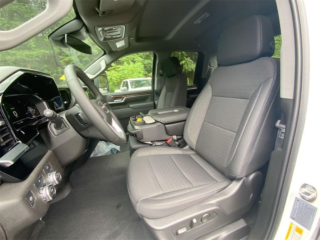 new 2025 GMC Sierra 2500 car, priced at $59,795