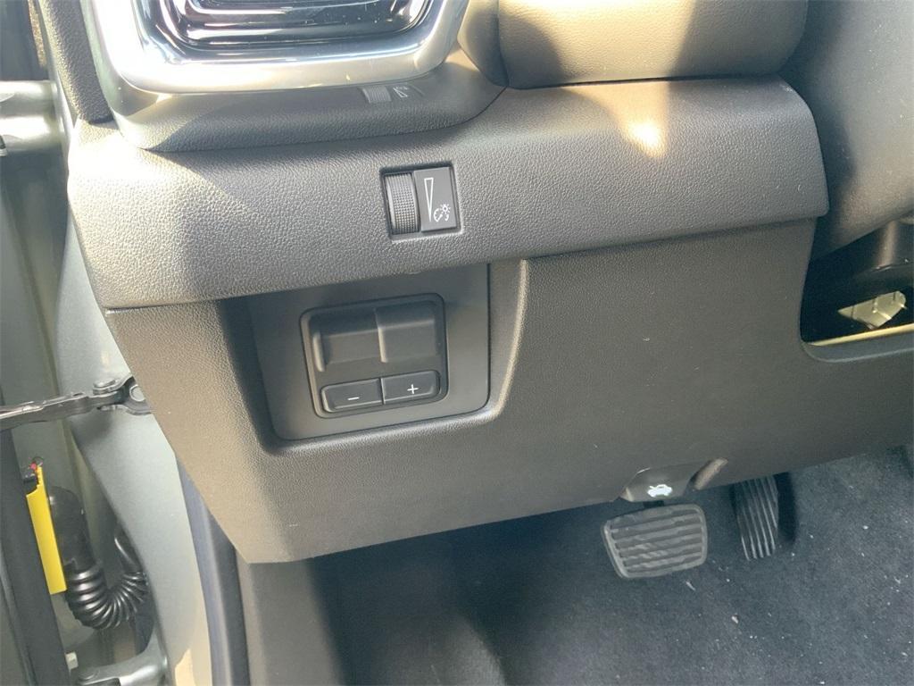 new 2025 GMC Canyon car, priced at $47,890