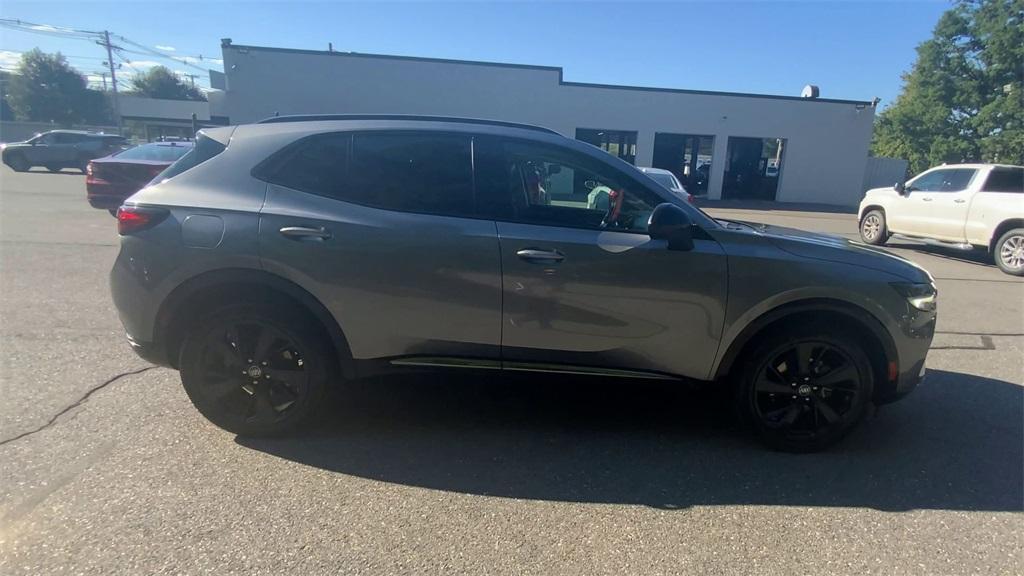 used 2022 Buick Envision car, priced at $25,900