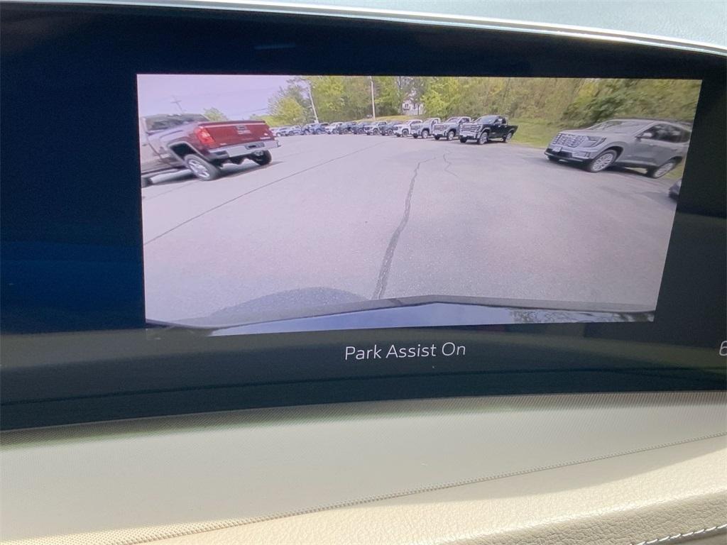 used 2024 Cadillac XT4 car, priced at $36,750