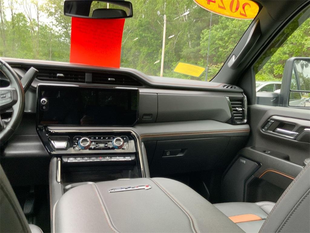 used 2024 GMC Sierra 2500 car, priced at $75,250