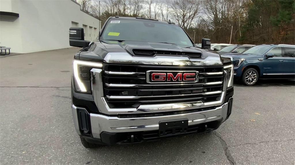 new 2026 GMC Sierra 2500 car, priced at $73,435