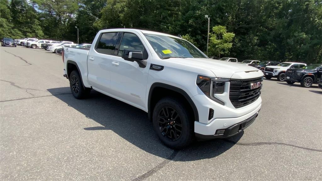 new 2025 GMC Sierra 1500 car, priced at $62,250