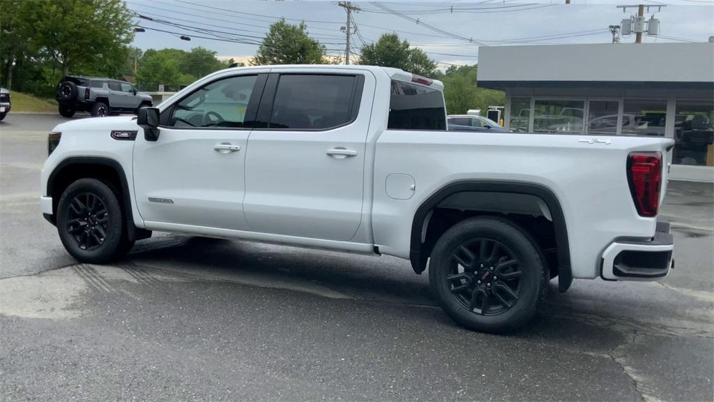 new 2025 GMC Sierra 1500 car, priced at $53,245