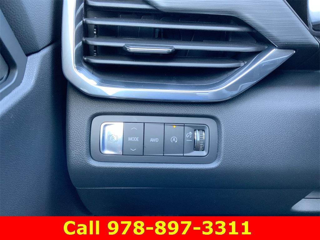 new 2025 GMC Acadia car, priced at $52,470