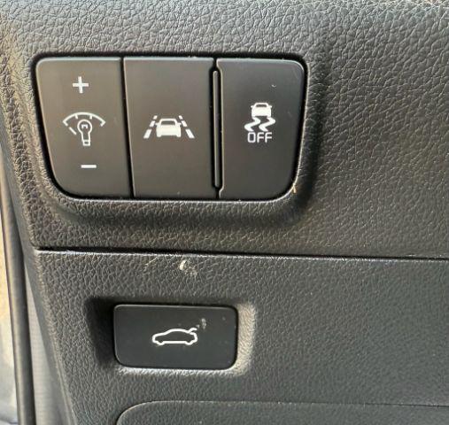used 2021 Kia K5 car