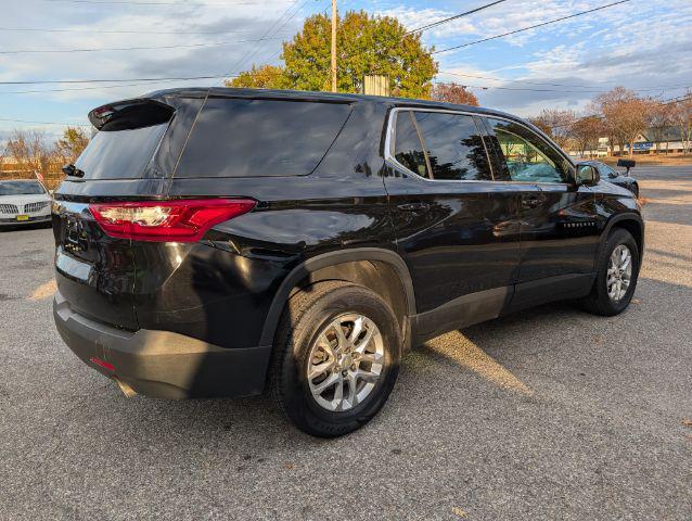 used 2021 Chevrolet Traverse car, priced at $20,295