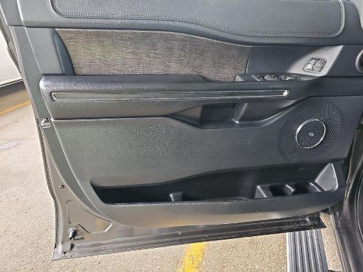 used 2019 Ford Expedition car, priced at $23,995