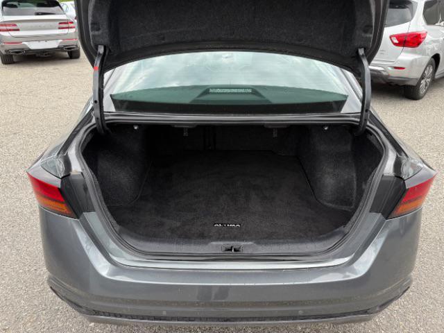 used 2022 Nissan Altima car