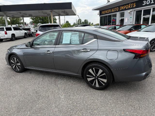 used 2022 Nissan Altima car