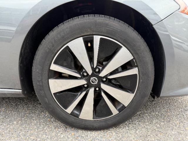 used 2022 Nissan Altima car