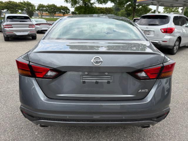used 2022 Nissan Altima car