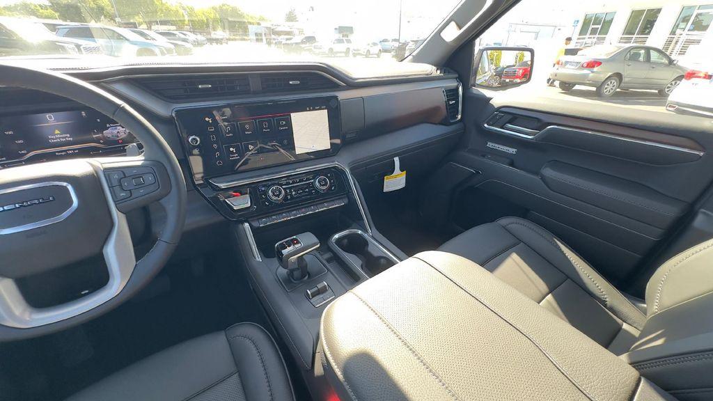 new 2025 GMC Sierra 1500 car, priced at $69,290
