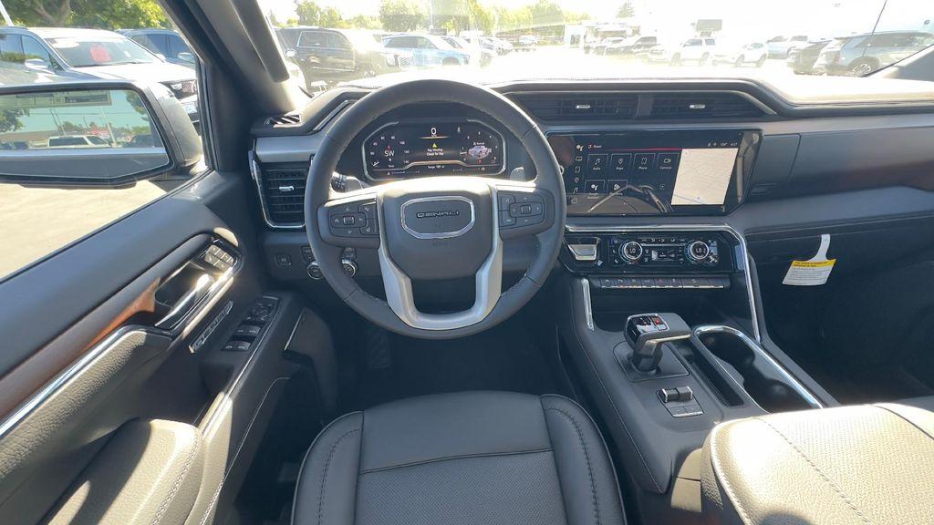 new 2025 GMC Sierra 1500 car, priced at $69,290