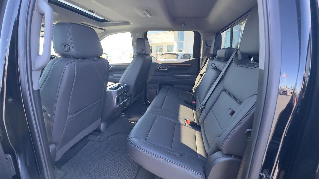 new 2025 GMC Sierra 1500 car, priced at $69,290