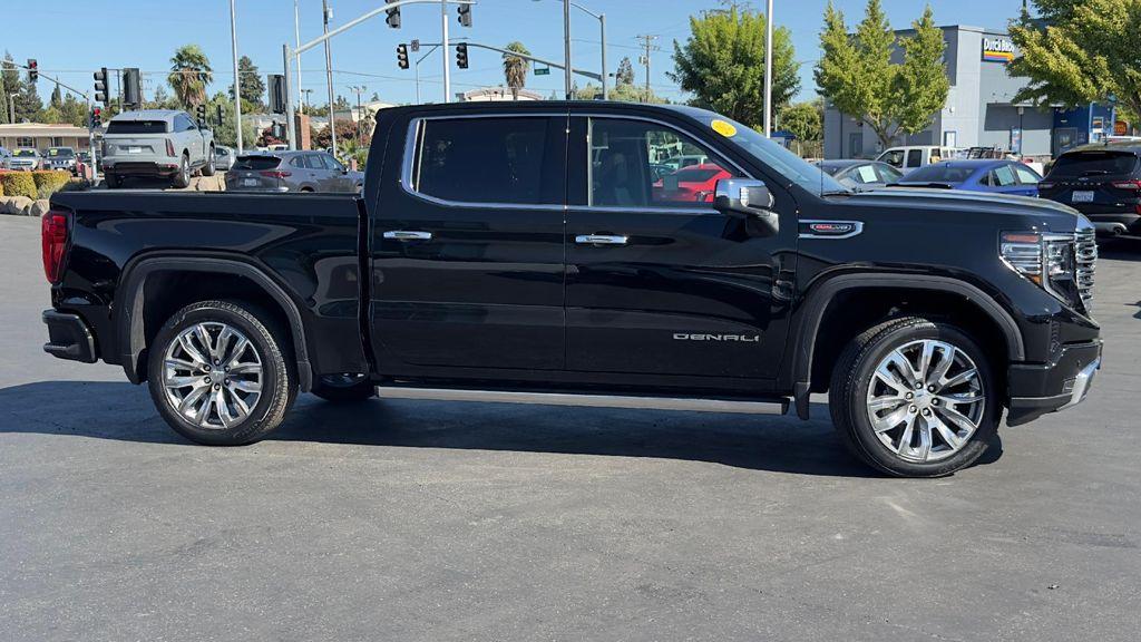new 2025 GMC Sierra 1500 car, priced at $69,290