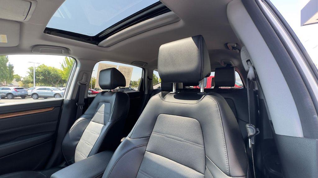 used 2020 Honda CR-V car, priced at $25,652