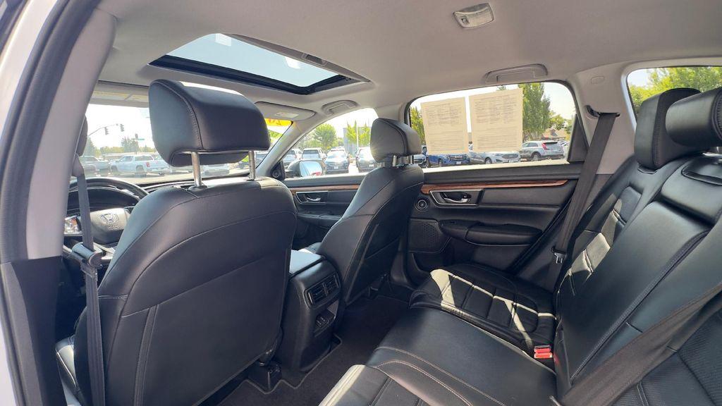 used 2020 Honda CR-V car, priced at $25,652