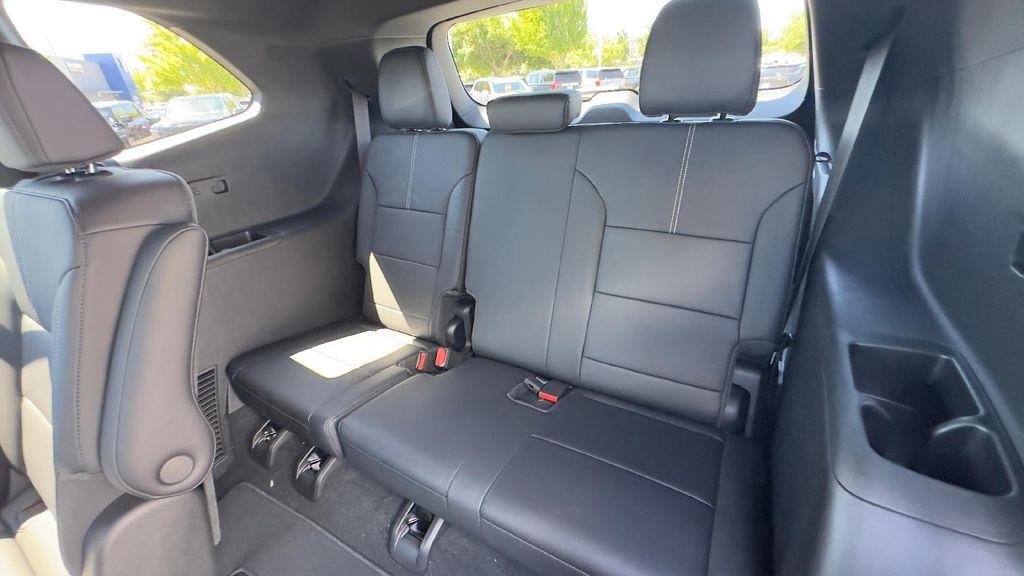 new 2025 GMC Acadia car, priced at $49,119