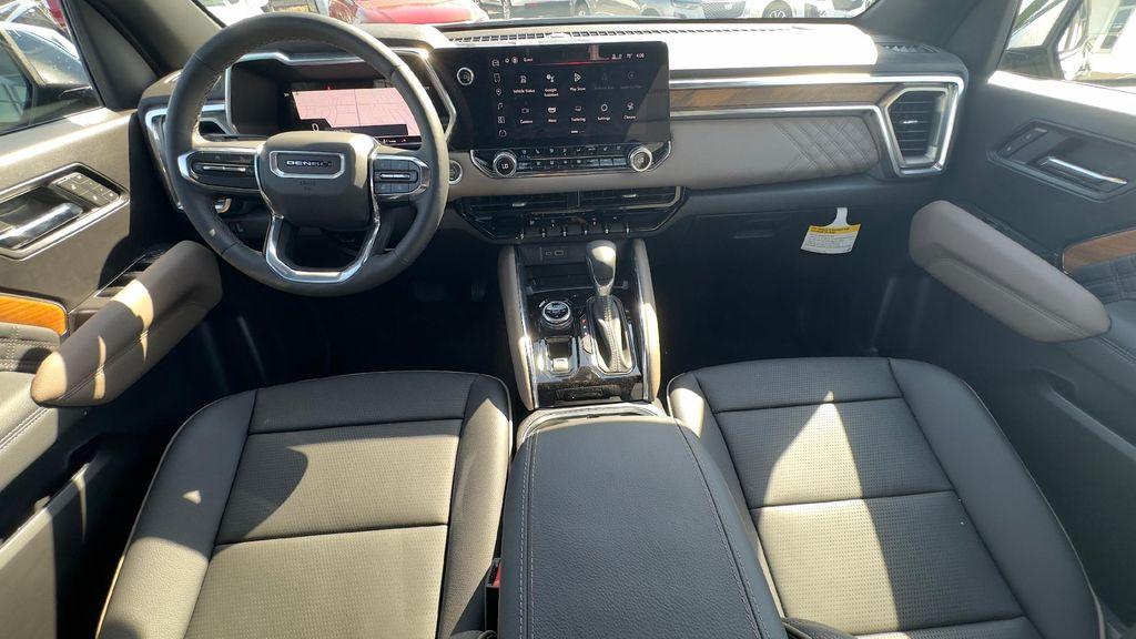 new 2025 GMC Canyon car, priced at $54,585