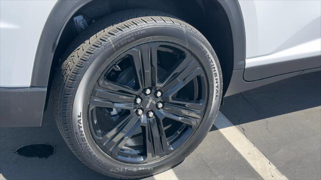 new 2025 GMC Acadia car, priced at $51,725