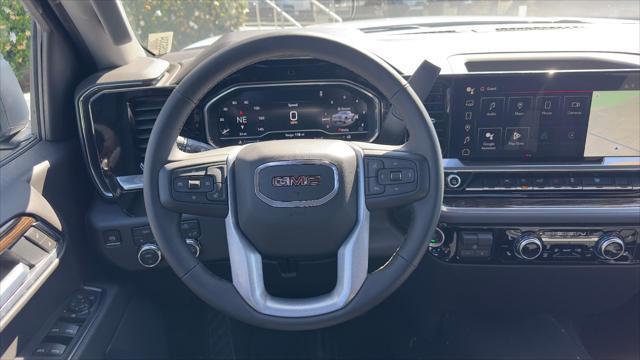 new 2025 GMC Sierra 1500 car, priced at $62,435