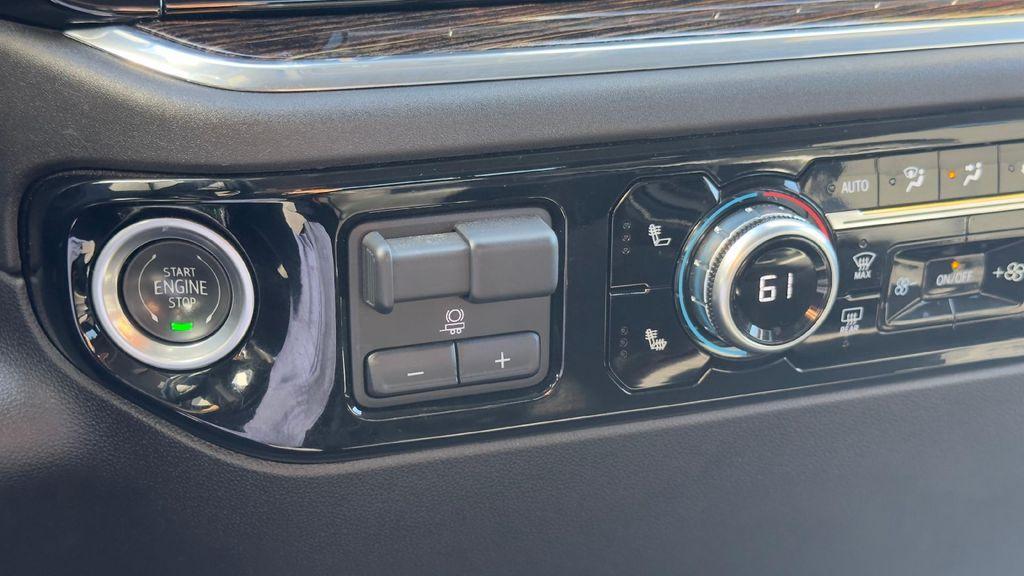 used 2024 GMC Sierra 2500 car, priced at $50,995