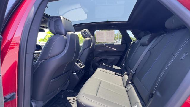 used 2025 Cadillac LYRIQ car, priced at $61,610