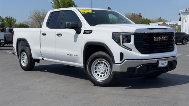 new 2025 GMC Sierra 1500 car, priced at $40,735