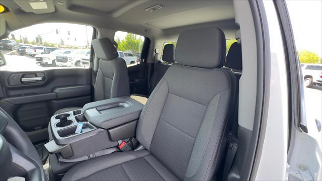 new 2025 GMC Sierra 1500 car, priced at $40,735