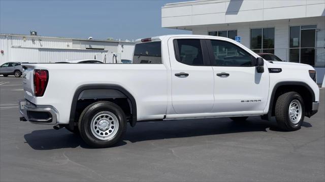 new 2025 GMC Sierra 1500 car, priced at $40,735